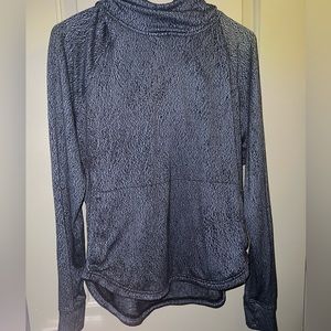 RaRe lululemon pullover hoodie sz 6